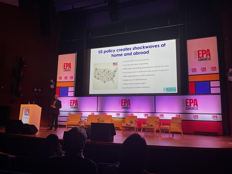 Neil Grubert speaking at EPA in Amsterdam 